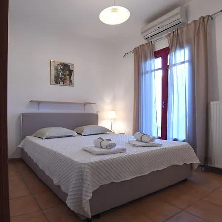 Ξενοδοχείο με διαμερίσματα Glafki Flow Glow 4*