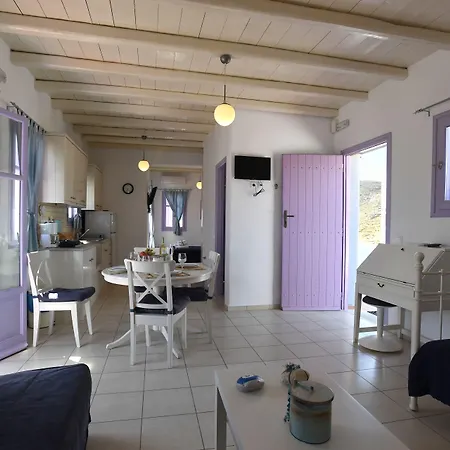 Ξενοδοχείο με διαμερίσματα Glafki Flow Glow 4*