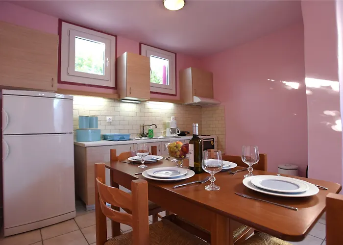 Lägenhetshotell Glafki Flow Glow 4*